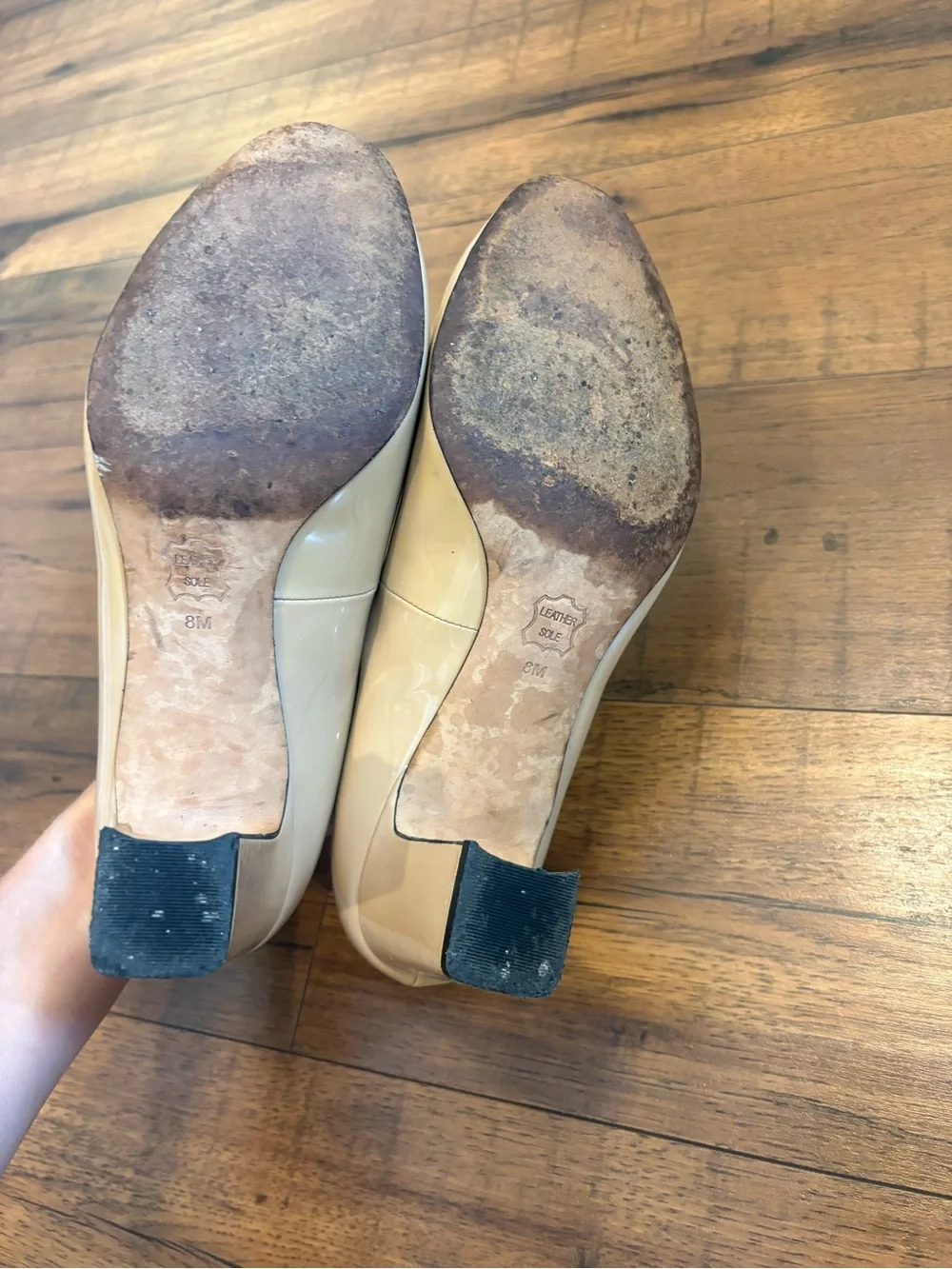 Tory Burch Beige Patent Leather Block Heel Pumps with Gold Logo